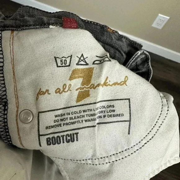 7 for all Mankind Bootcut Low Rise Jeans Faded Black Denim Size 28 - Picture 9 of 9